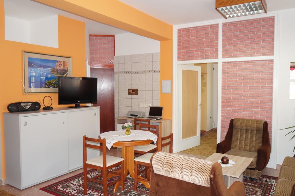 Apartment Pokos Varazdinske Toplice Dış mekan fotoğraf
